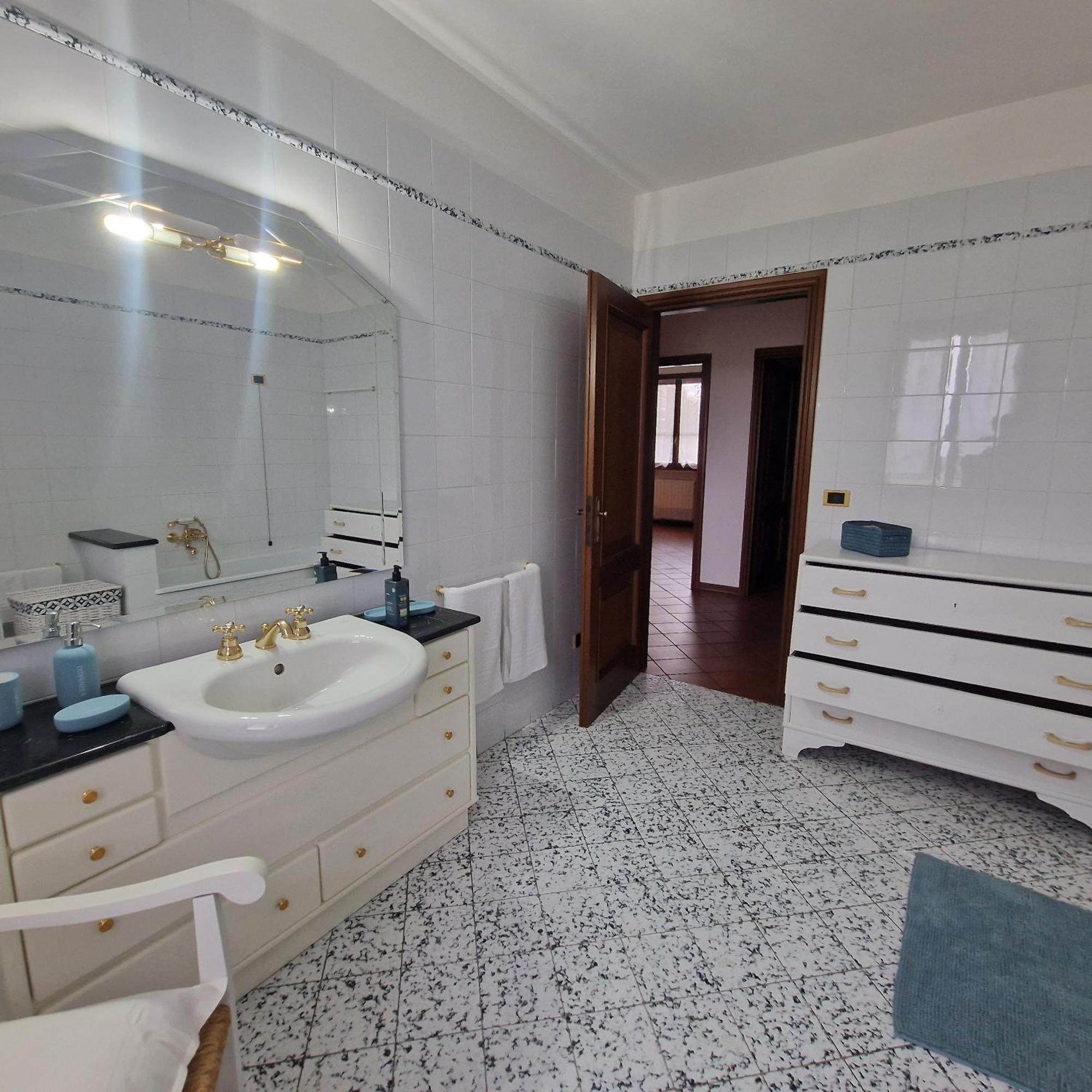 Residenza Vittoria Villa Bagnolo San Vito Kültér fotó