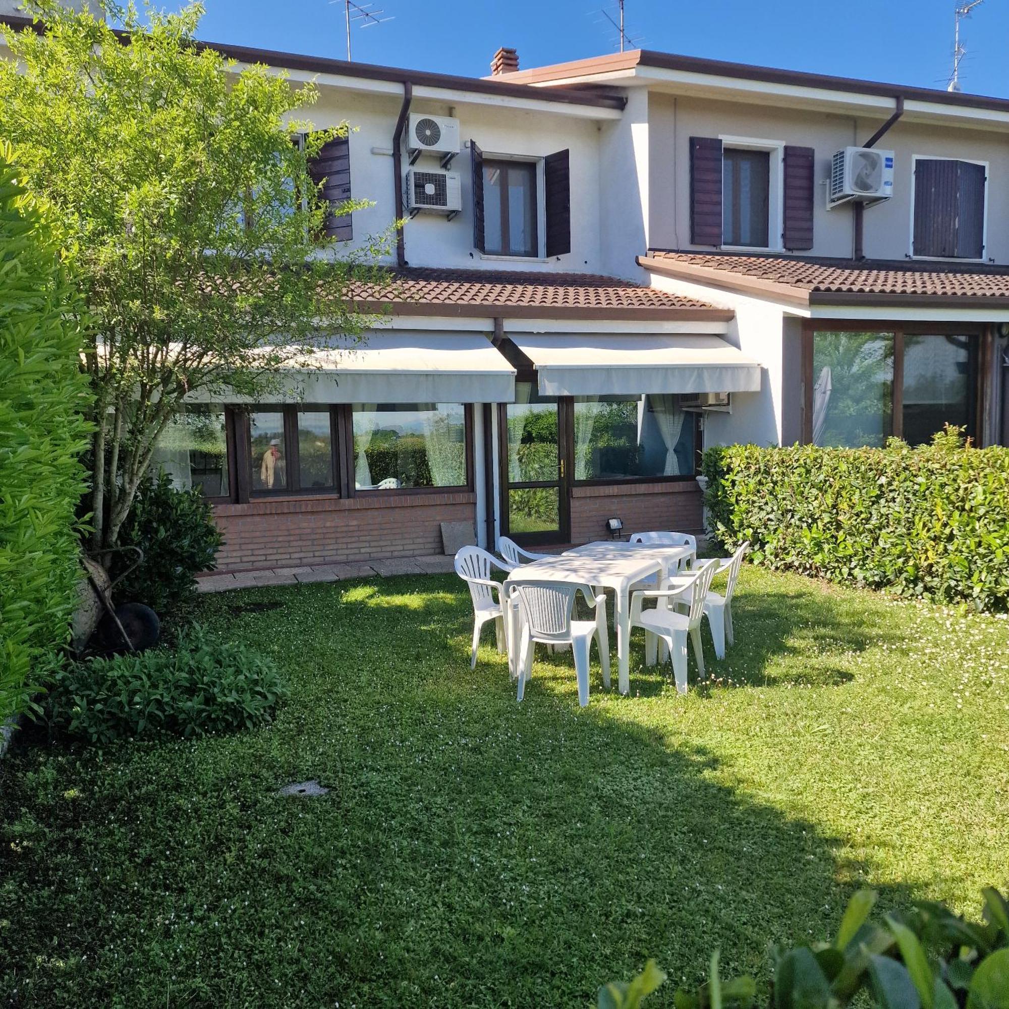 Residenza Vittoria Villa Bagnolo San Vito Kültér fotó